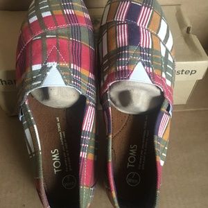 Toms Red Plaid Women's Classics